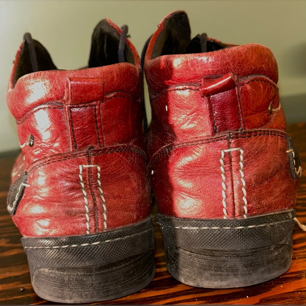 Women’s Red Leather Shoes - Picture 3 of 5